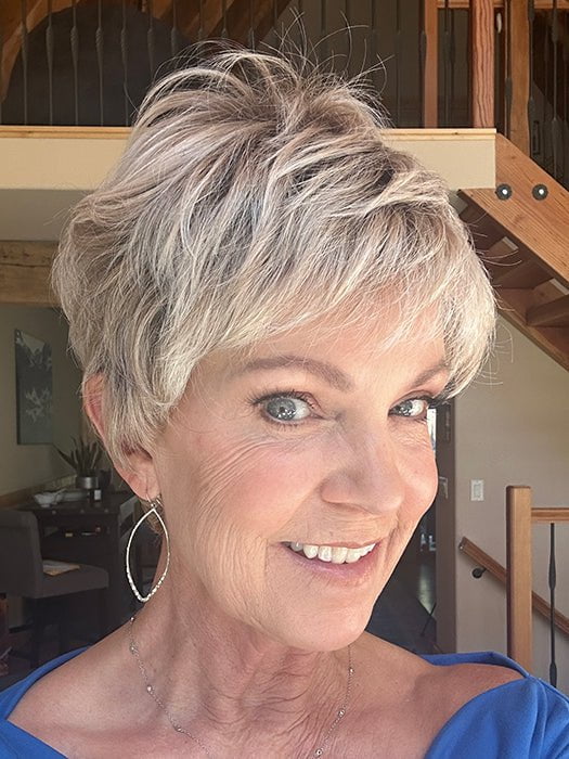 Raquel Welch  Straight Chic | Synthetic Lace Front Wig (Mono Crown)